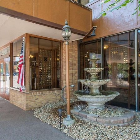 Rodeway Inn And Suites Boulder Broker 外观 照片