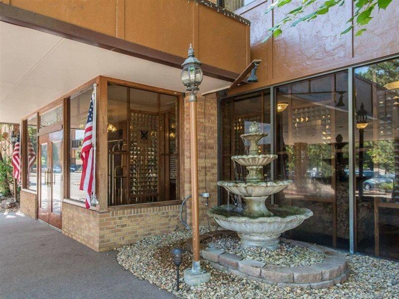 Rodeway Inn And Suites Boulder Broker 外观 照片