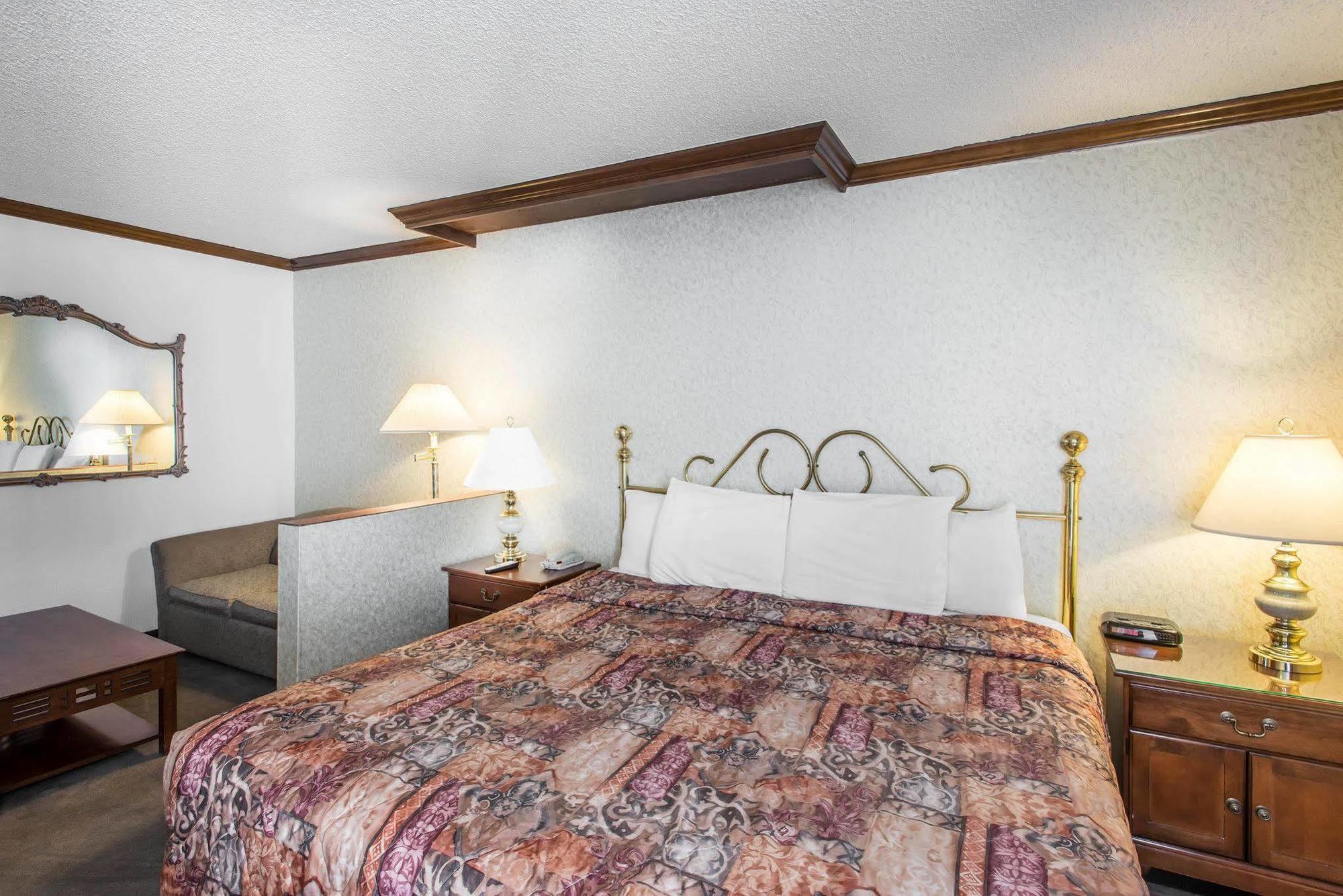 Rodeway Inn And Suites Boulder Broker 外观 照片