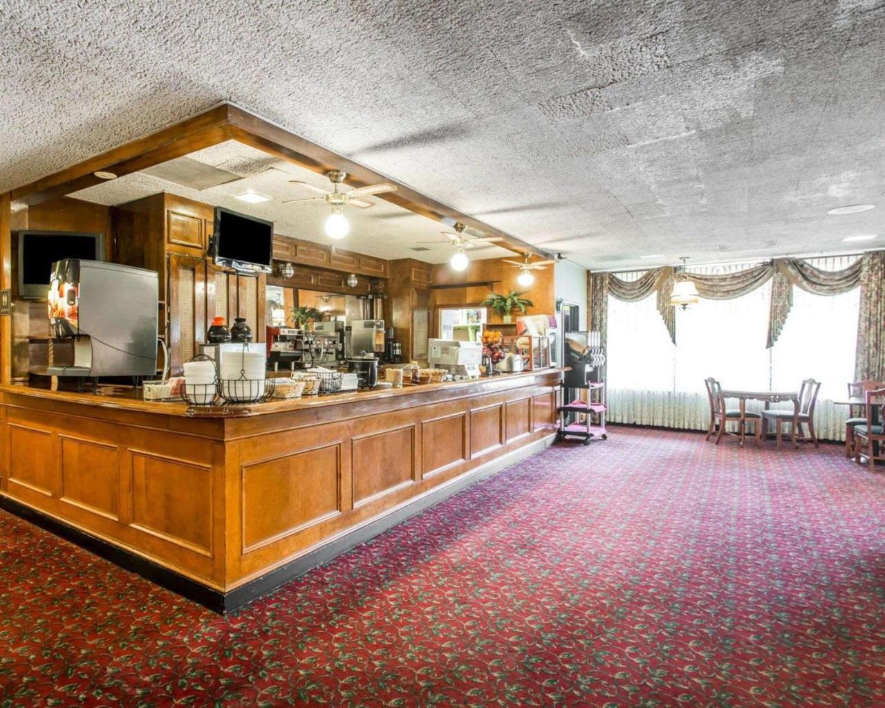 Rodeway Inn And Suites Boulder Broker 外观 照片