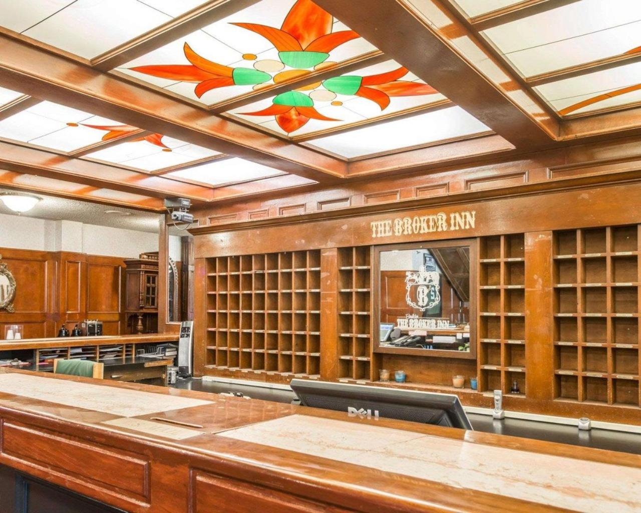 Rodeway Inn And Suites Boulder Broker 外观 照片