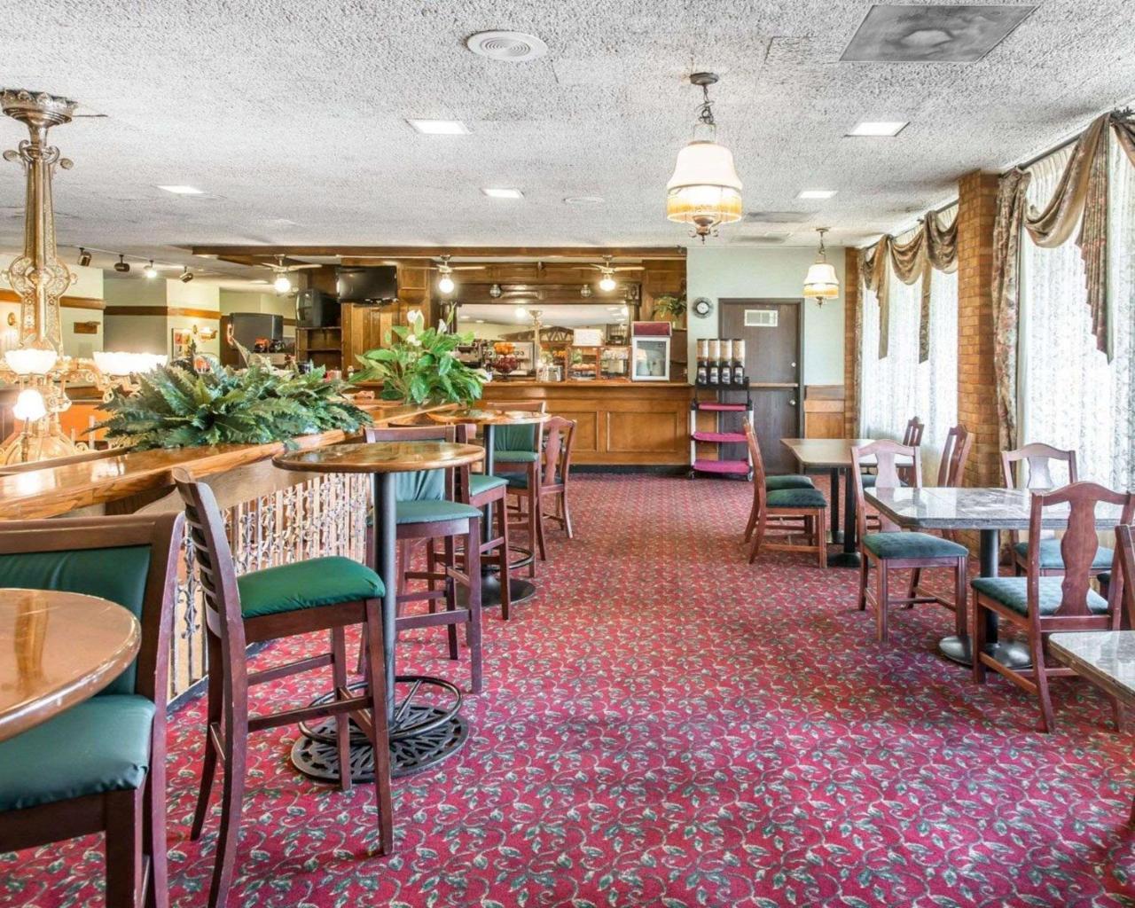 Rodeway Inn And Suites Boulder Broker 外观 照片